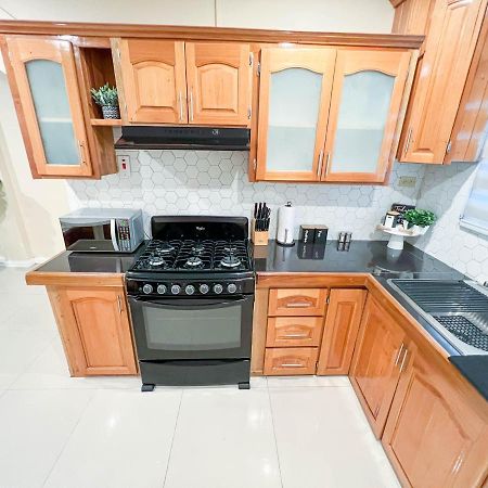 Stacys Place #4 Studio Apartment Port of Spain Exteriör bild