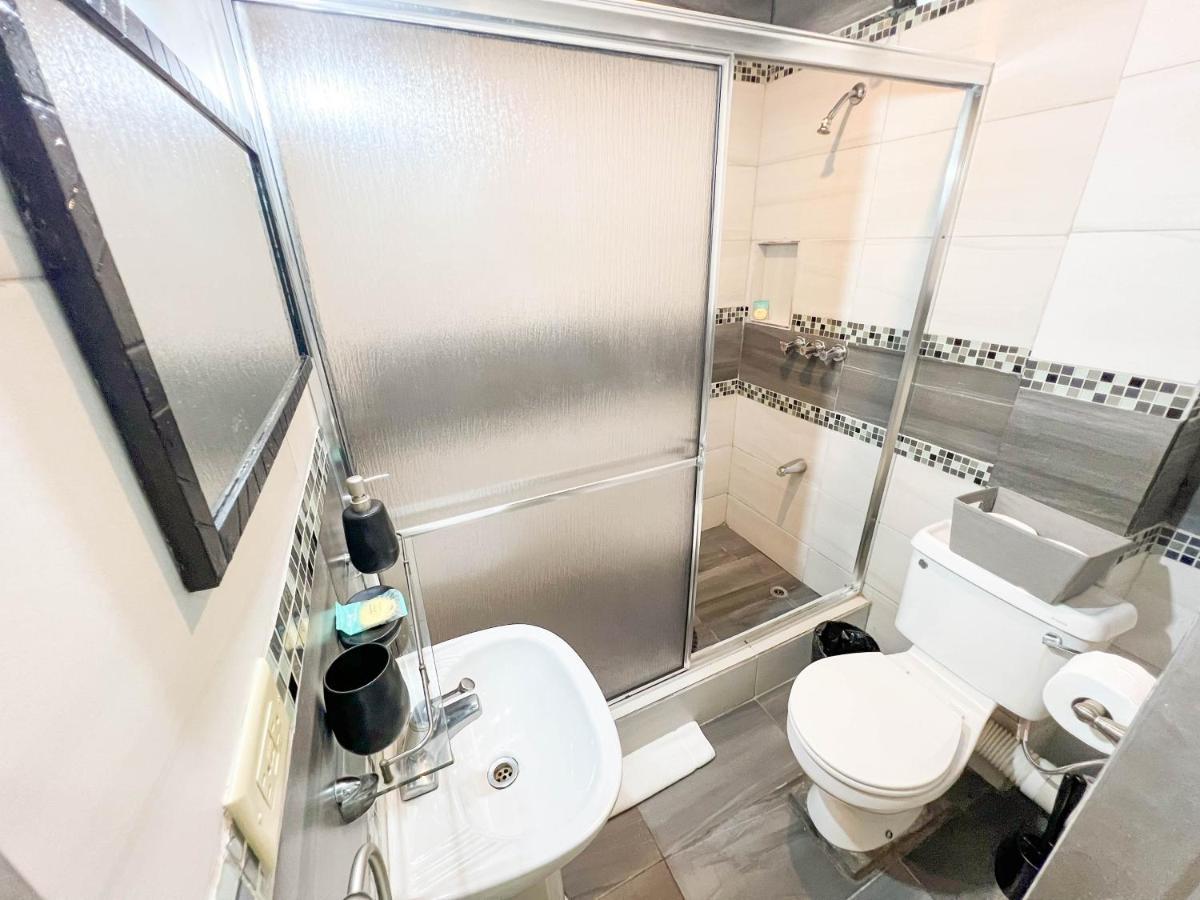 Stacys Place #4 Studio Apartment Port of Spain Exteriör bild